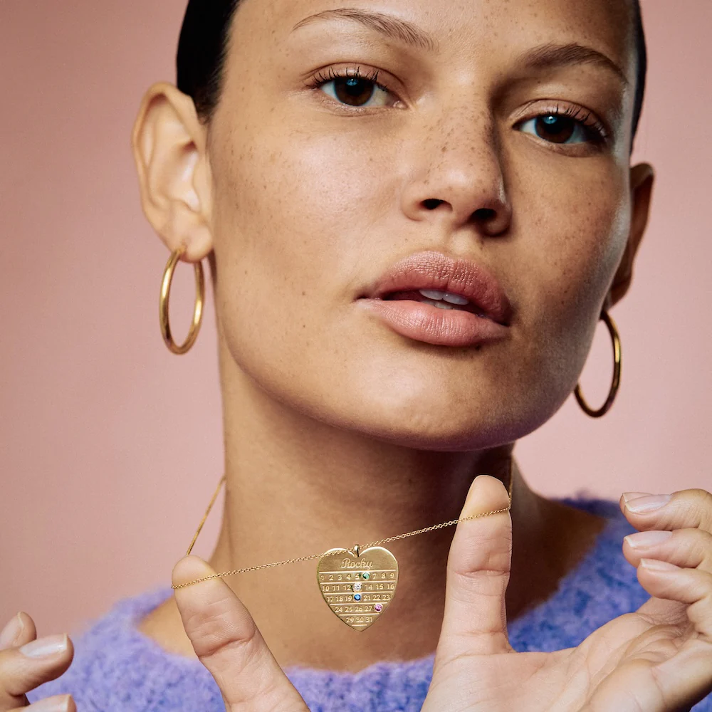 Personalised Diamond Days Heart Calendar Necklace - Image 2